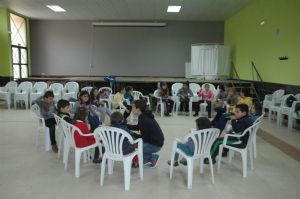 ENCUENTRO DE NIÑOS Y JÓVENES EN VENIALBO