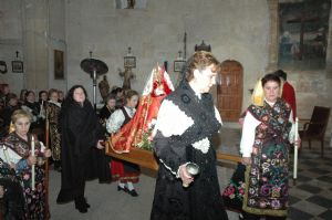 FIESTA EN HONOR DE SANTA ÁGUEDA EN VENIALBO 2017