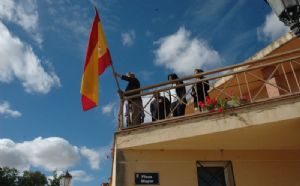 Venialbo celebra la fiesta nacional y honra a La Virgen del Pilar